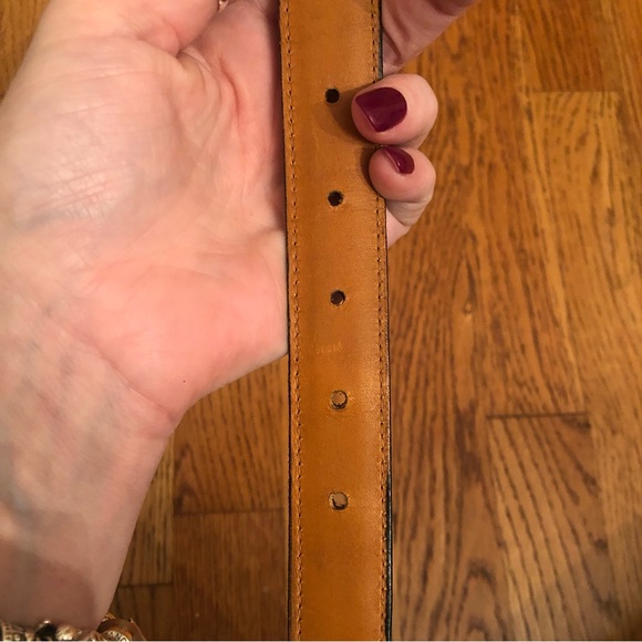 - Christian  Dior belt